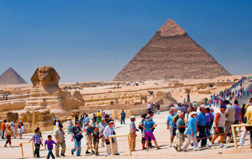 4-Day Private Cairo & Luxor Tour: Pyramids, GEM, Temples and Royal Tombs