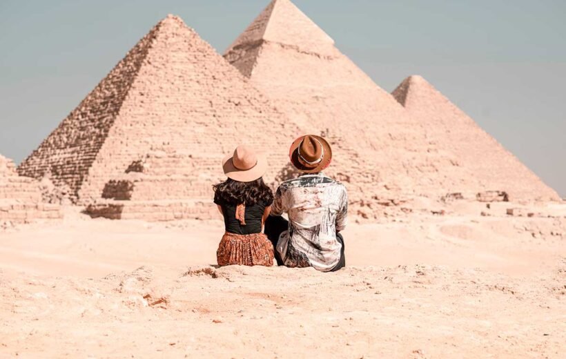 Cairo Day Tour from Hurghada by Plane: Pyramids and Grand Egyptian Museum