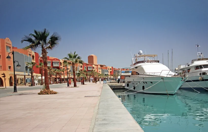 Private Hurghada City Tour: Marina, Mosque and Old Town