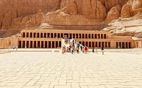 Private vs Small-Group Luxor Tour from Hurghada