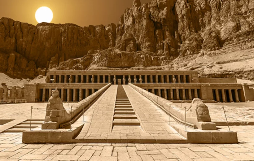 7-Day Hurghada Itinerary with Luxor and Red Sea Activities
